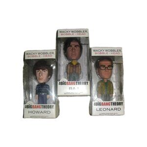 The Big Bang Theory Leonard Raj Howard Lot of Three Bobblehead Bobbleheads New